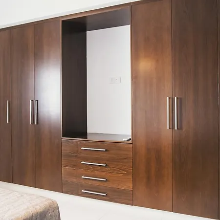 Apartament Afentrika City *